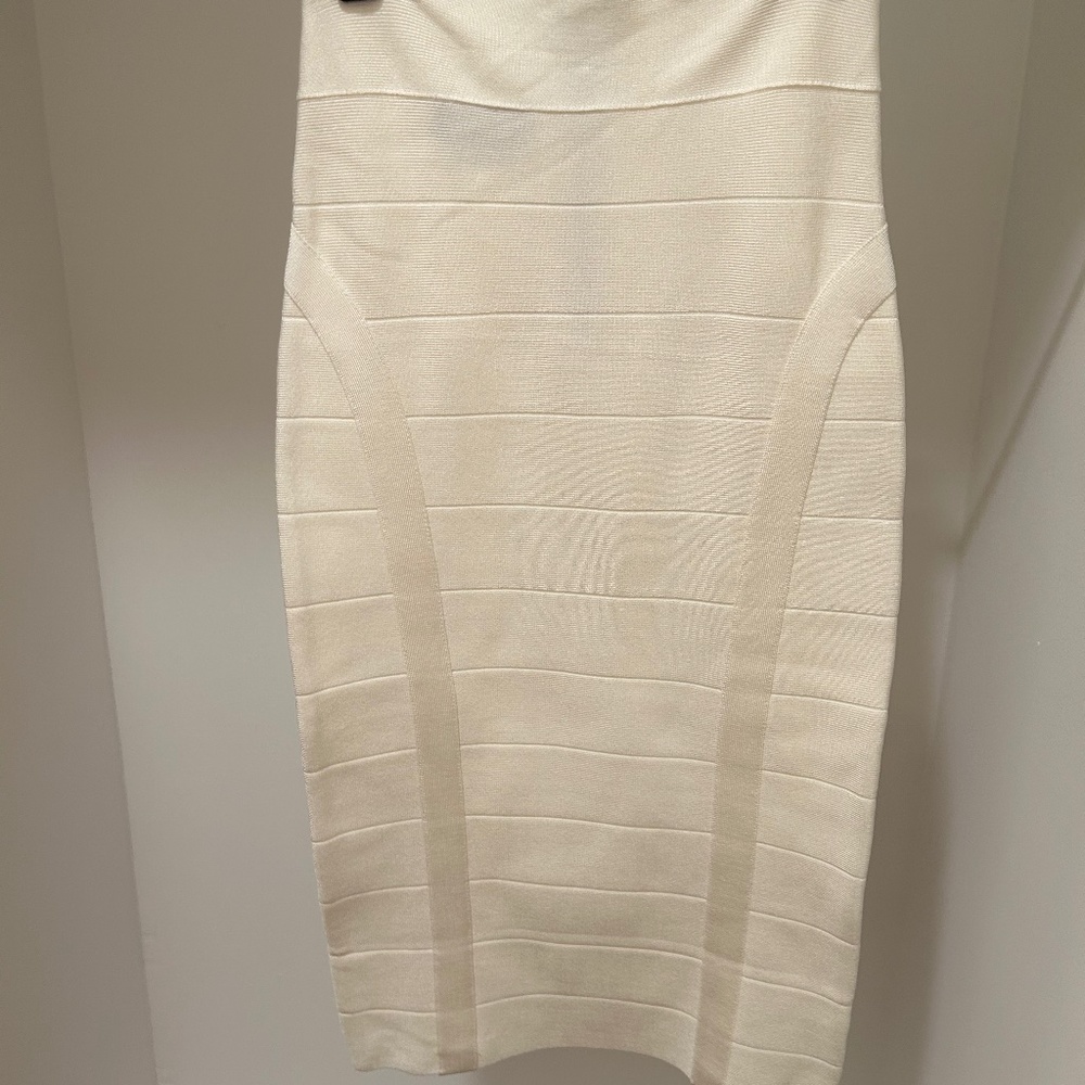 Bebe bandage pencil skirt